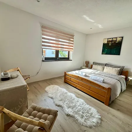 Dom Amelia Semesterbostad Snina